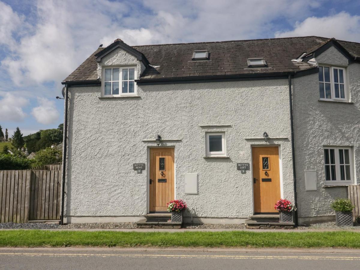 Betty'S Mews Apartment Ambleside Exterior photo